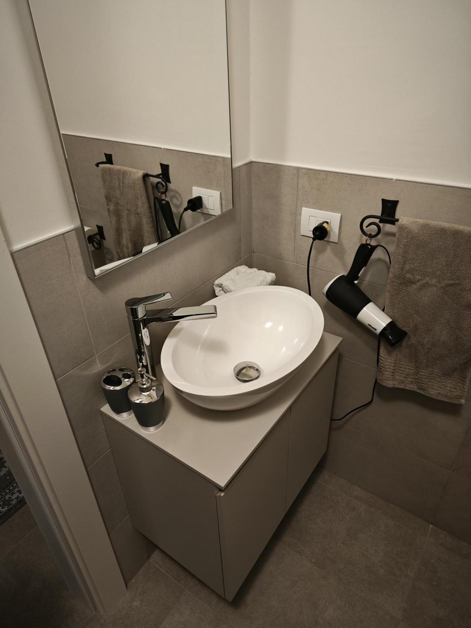 Miriam Apartment แบร์กาโม ภายนอก รูปภาพ
